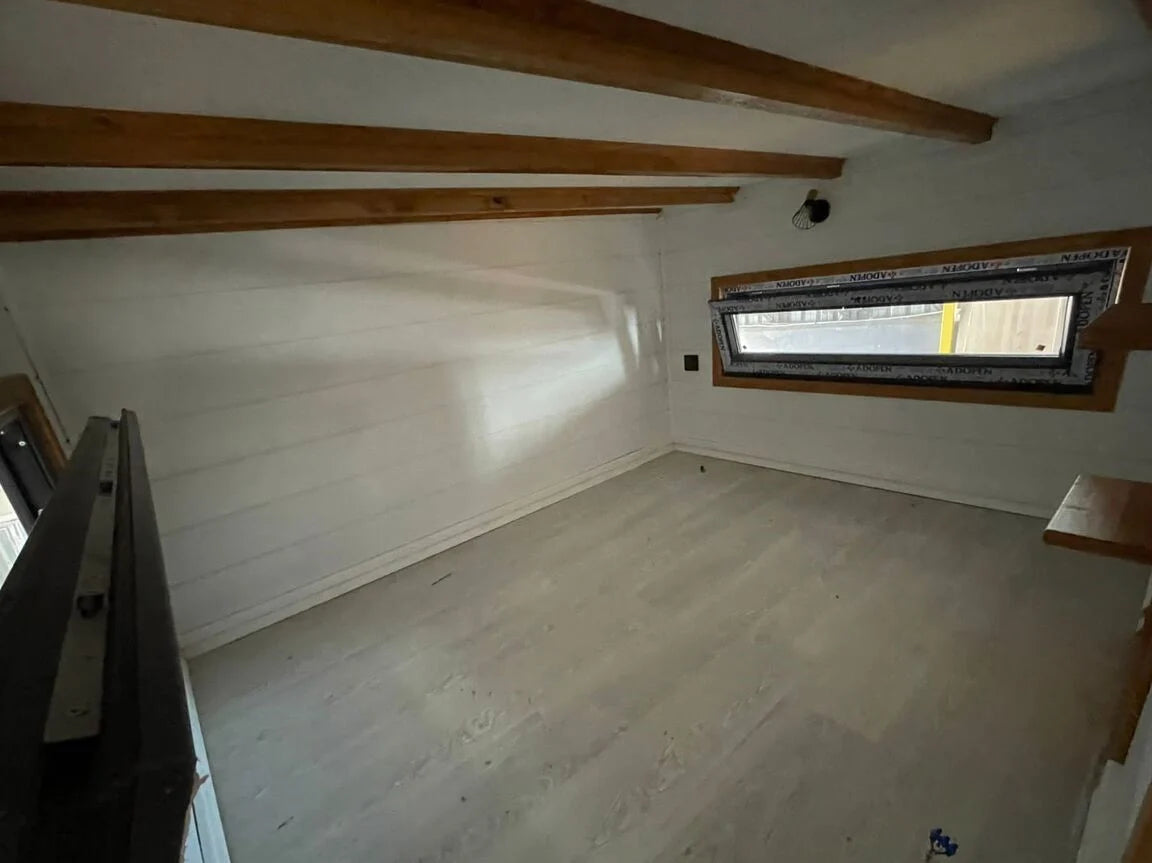 New T2 Tiny House Container with Wheels
